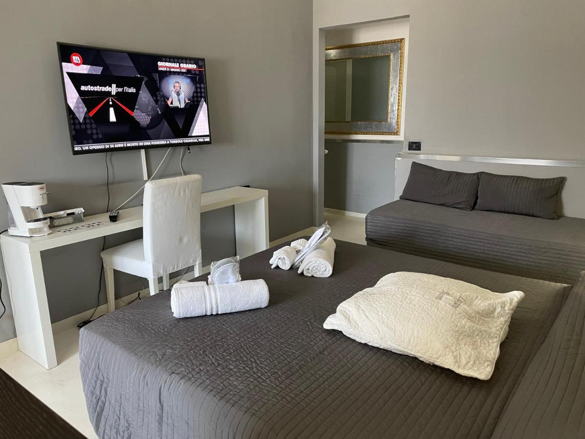 Gardenia Luxury Room Pescara Ngoại thất bức ảnh